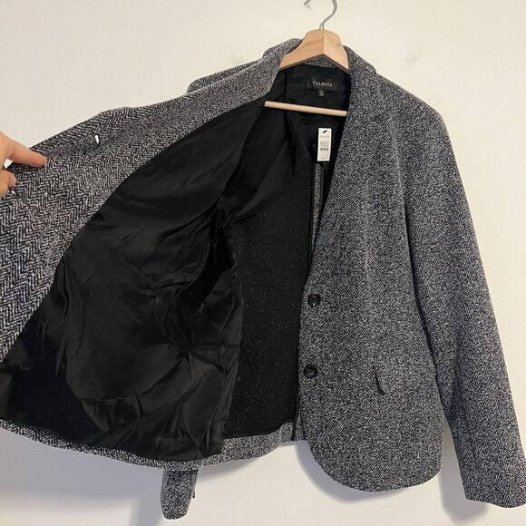 Talbots Herringbone Tweed Two Button Blazer in Gray NEW Size XL Classic Career - Picture 8 of 9